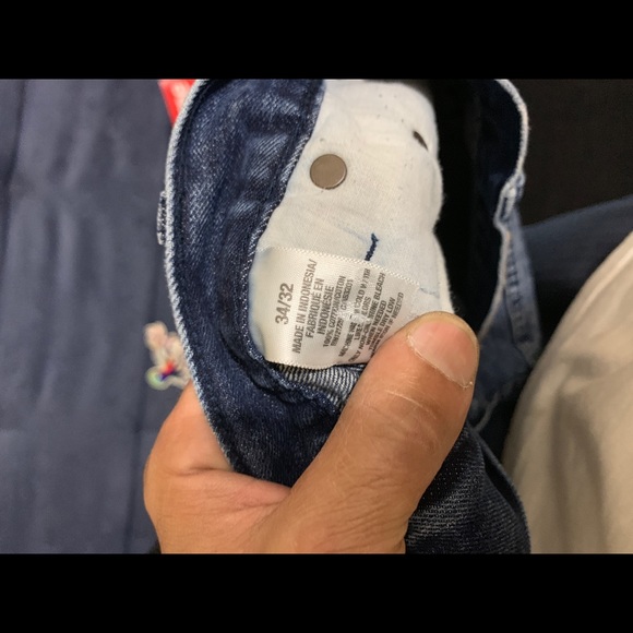 Aeropostale Slim Straight Jeans / Ripped - Picture 2 of 6